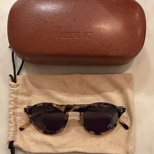 Illesteva Brown Sunglasses Case